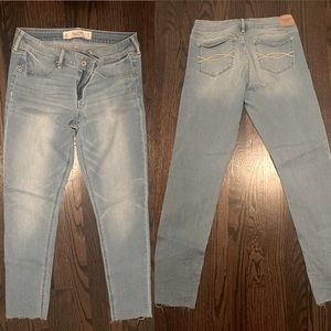 Light wash Abercrombie Jeans